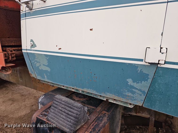 image for item DR5949 1973 Ford 8000  manure spreader truck