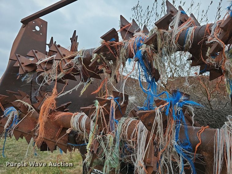 image for item DR5949 1973 Ford 8000  manure spreader truck