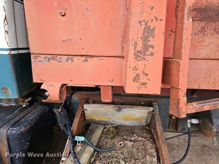 image for item DR5949 1973 Ford 8000  manure spreader truck