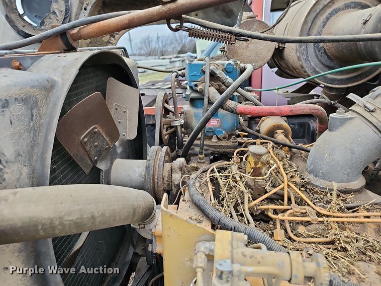 image for item DR5949 1973 Ford 8000  manure spreader truck