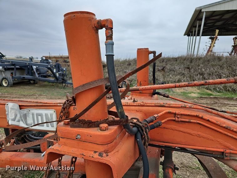 image for item DR5955 Galion 503  rigid frame motor grader