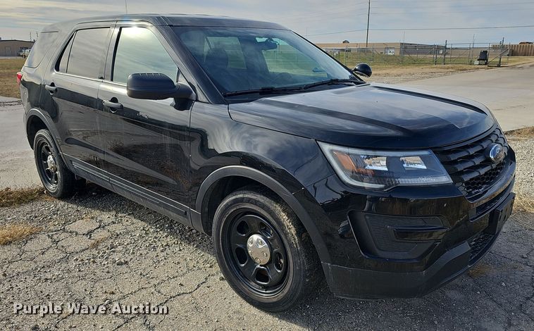 image for item DR5972 2017 Ford Explorer Police Interceptor  SUV