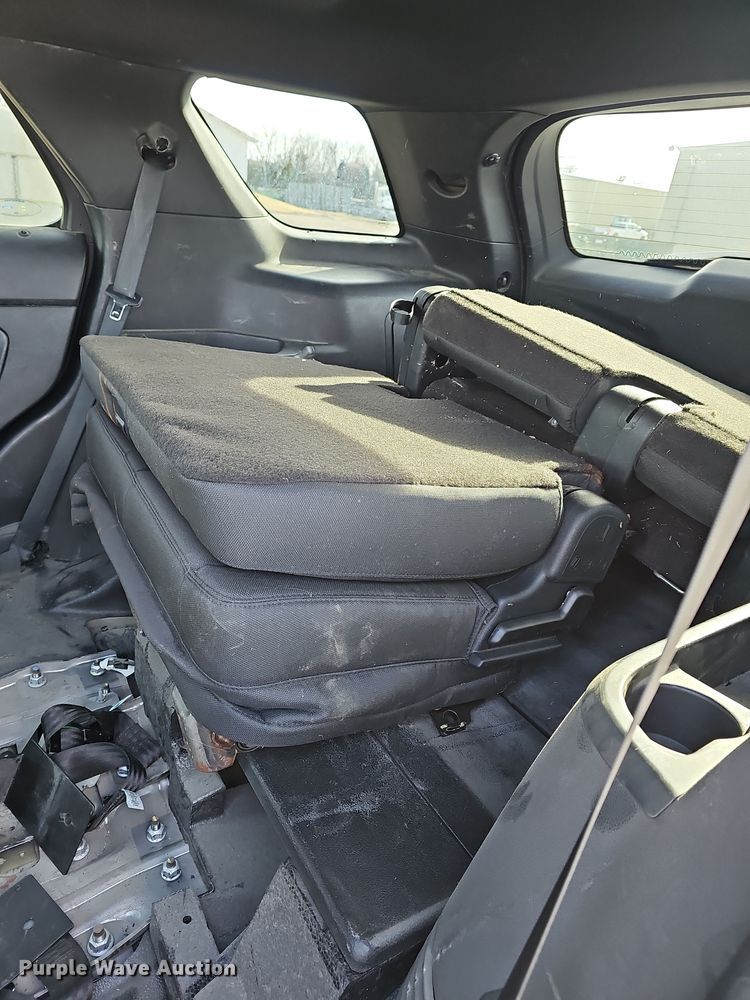 image for item DR5972 2017 Ford Explorer Police Interceptor  SUV