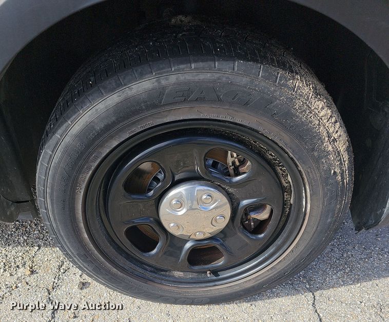 image for item DR5972 2017 Ford Explorer Police Interceptor  SUV