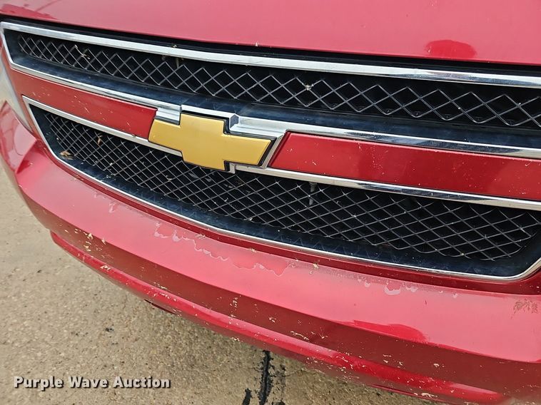 image for item DR5975 2013 Chevrolet Suburban  SUV