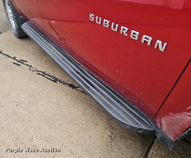 image for item DR5975 2013 Chevrolet Suburban  SUV