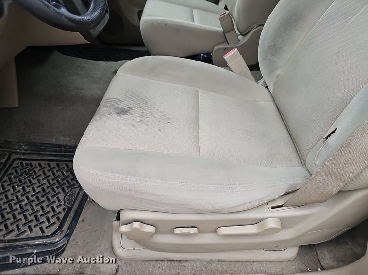 image for item DR5975 2013 Chevrolet Suburban  SUV