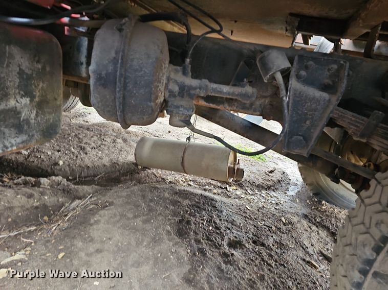 image for item DR5977 1976 Chevrolet C65  flatbed truck