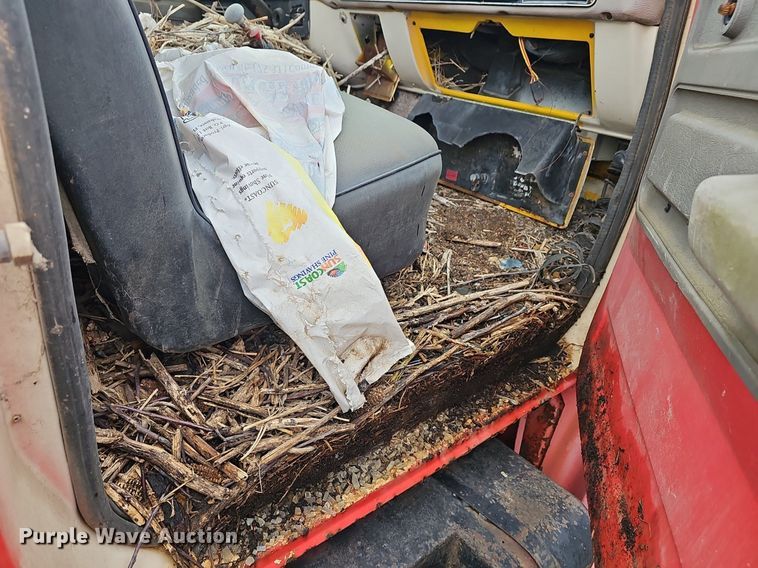 image for item DR5977 1976 Chevrolet C65  flatbed truck