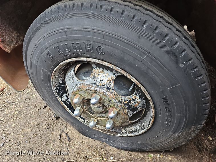 image for item DR5977 1976 Chevrolet C65  flatbed truck