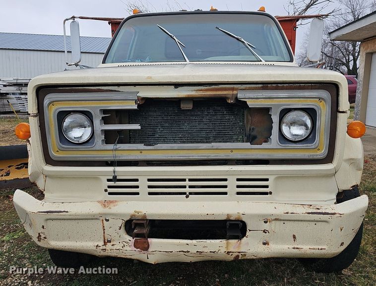 image for item DR5978 1979 Chevrolet C70  grain truck