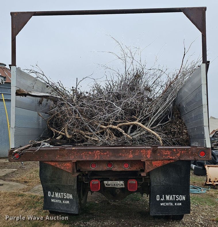 image for item DR5978 1979 Chevrolet C70  grain truck