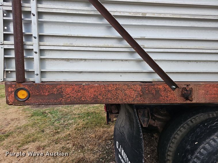 image for item DR5978 1979 Chevrolet C70  grain truck