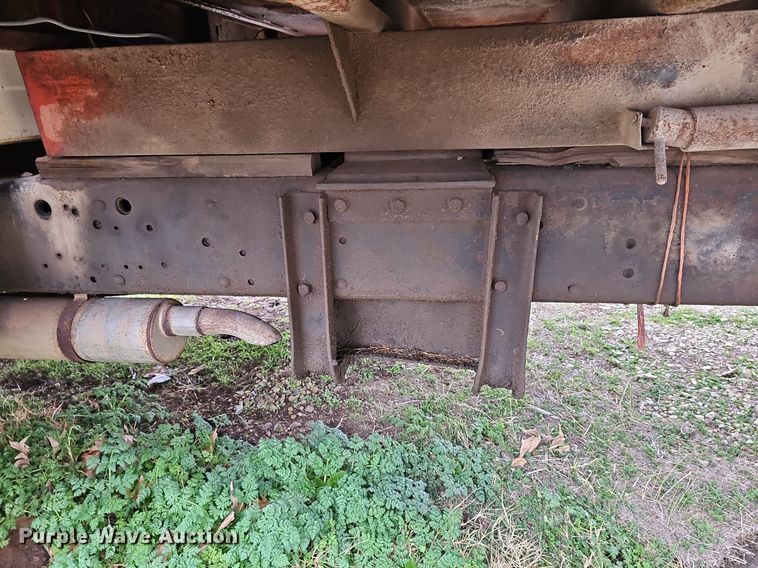 image for item DR5978 1979 Chevrolet C70  grain truck