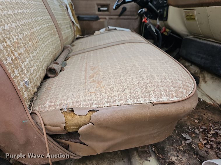 image for item DR5978 1979 Chevrolet C70  grain truck