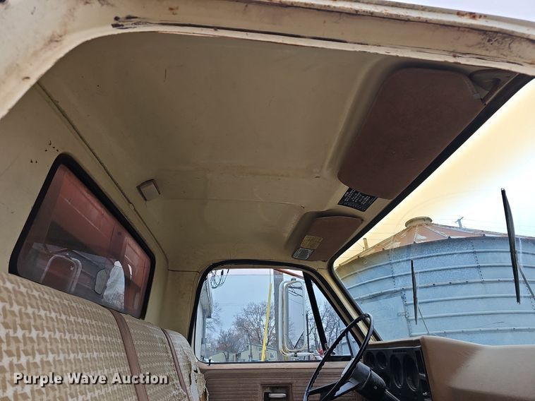 image for item DR5978 1979 Chevrolet C70  grain truck
