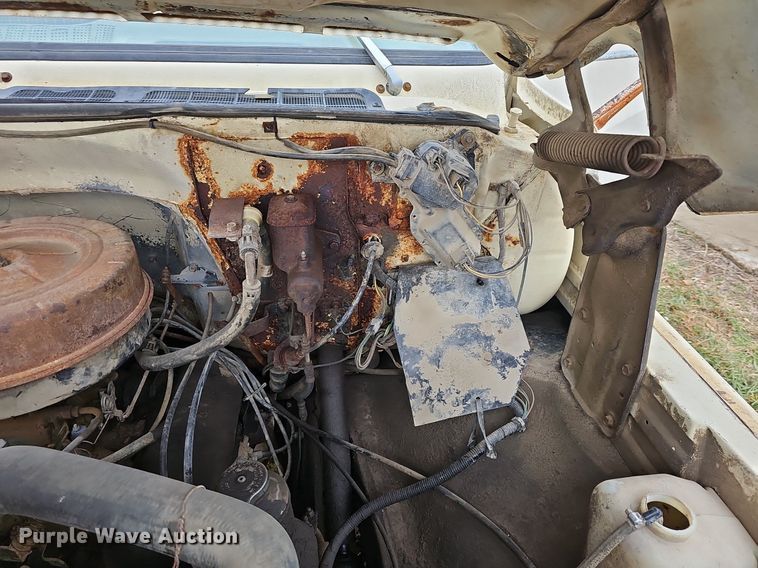 image for item DR5978 1979 Chevrolet C70  grain truck