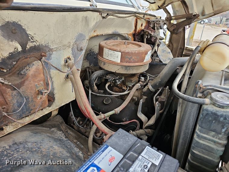 image for item DR5978 1979 Chevrolet C70  grain truck