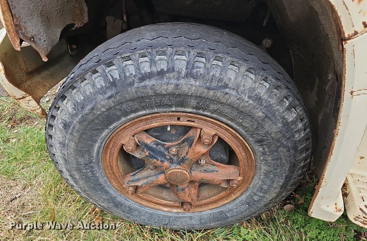 image for item DR5978 1979 Chevrolet C70  grain truck