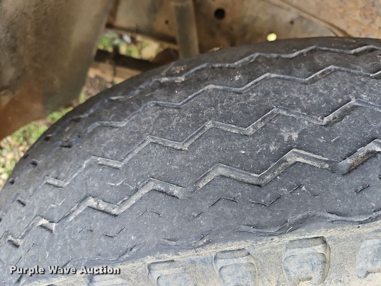 image for item DR5978 1979 Chevrolet C70  grain truck