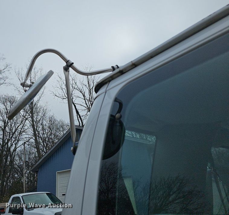 image for item DR5979 2006 Ford E350 Super Duty XL  van