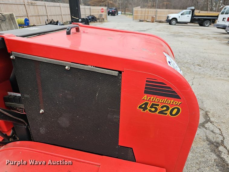 image for item DR5980 2015 Lastec 4520 Articulator  ZTR lawn mower