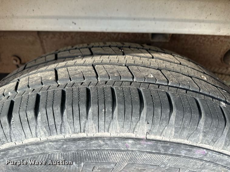 image for item EK9888 2004 Chevrolet Silverado 1500  pickup truck