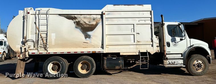 image for item IB9283 2012 Freightliner Business Class M2 106  refuse truck