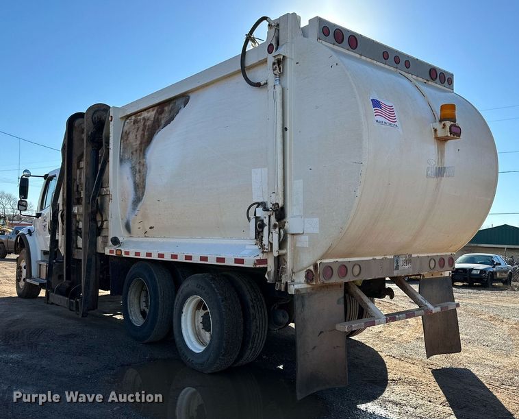 image for item IB9283 2012 Freightliner Business Class M2 106  refuse truck