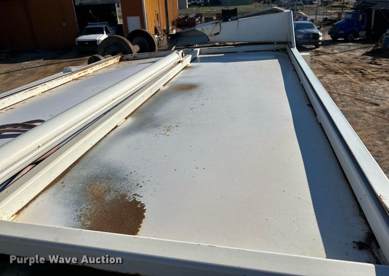 image for item IB9283 2012 Freightliner Business Class M2 106  refuse truck