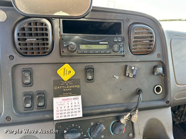 image for item IB9283 2012 Freightliner Business Class M2 106  refuse truck