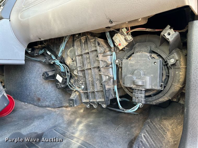 image for item IB9283 2012 Freightliner Business Class M2 106  refuse truck