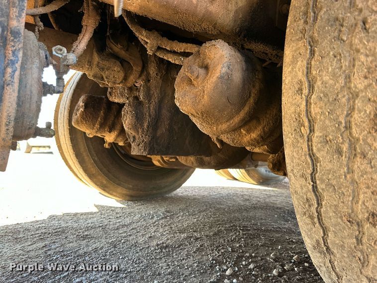 image for item IB9283 2012 Freightliner Business Class M2 106  refuse truck