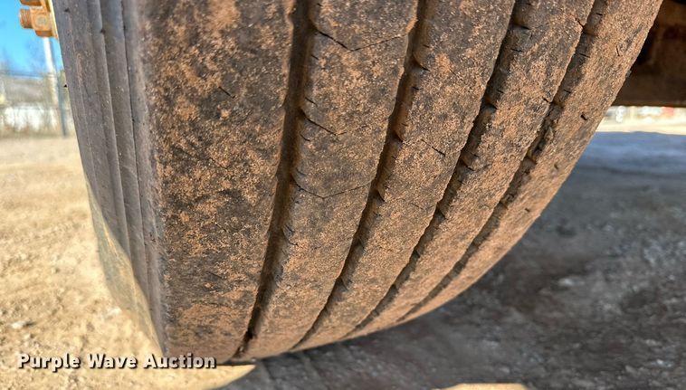 image for item IB9283 2012 Freightliner Business Class M2 106  refuse truck