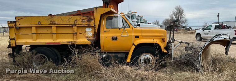 image for item IB9286 1988 Chevrolet C70  dump truck