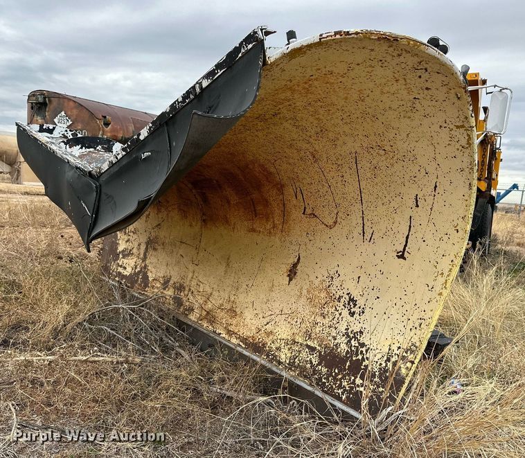 image for item IB9286 1988 Chevrolet C70  dump truck