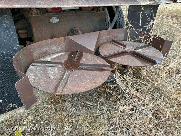 image for item IB9286 1988 Chevrolet C70  dump truck