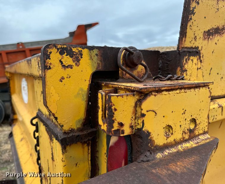 image for item IB9286 1988 Chevrolet C70  dump truck