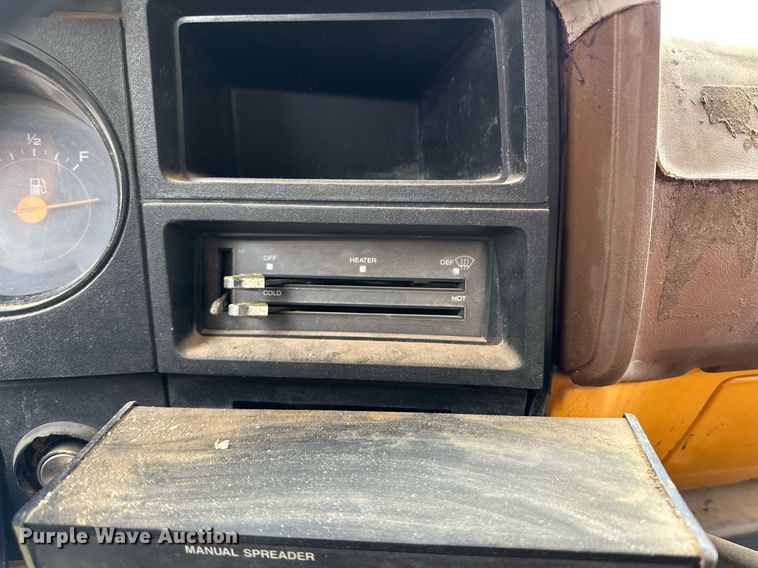 image for item IB9286 1988 Chevrolet C70  dump truck