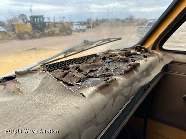 image for item IB9286 1988 Chevrolet C70  dump truck