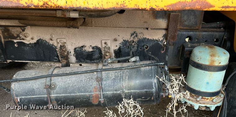 image for item IB9286 1988 Chevrolet C70  dump truck