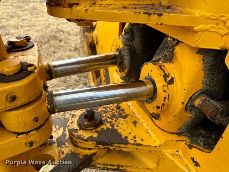 image for item IB9288 1973 John Deere 410  backhoe