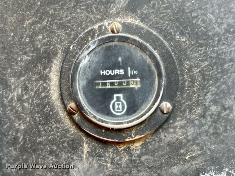 image for item IB9288 1973 John Deere 410  backhoe