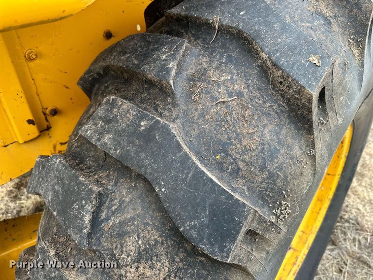 image for item IB9288 1973 John Deere 410  backhoe