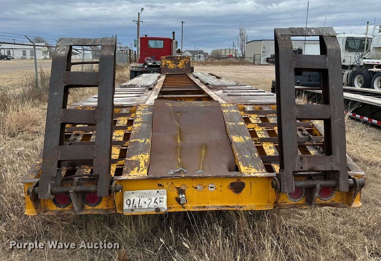 image for item IB9290 1985 Belshe  equipment trailer