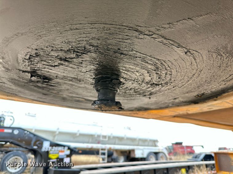 image for item IB9290 1985 Belshe  equipment trailer