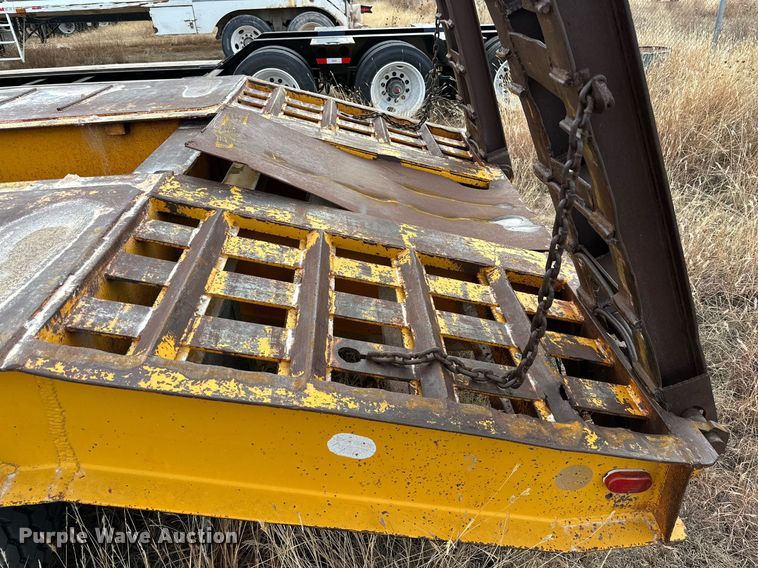 image for item IB9290 1985 Belshe  equipment trailer