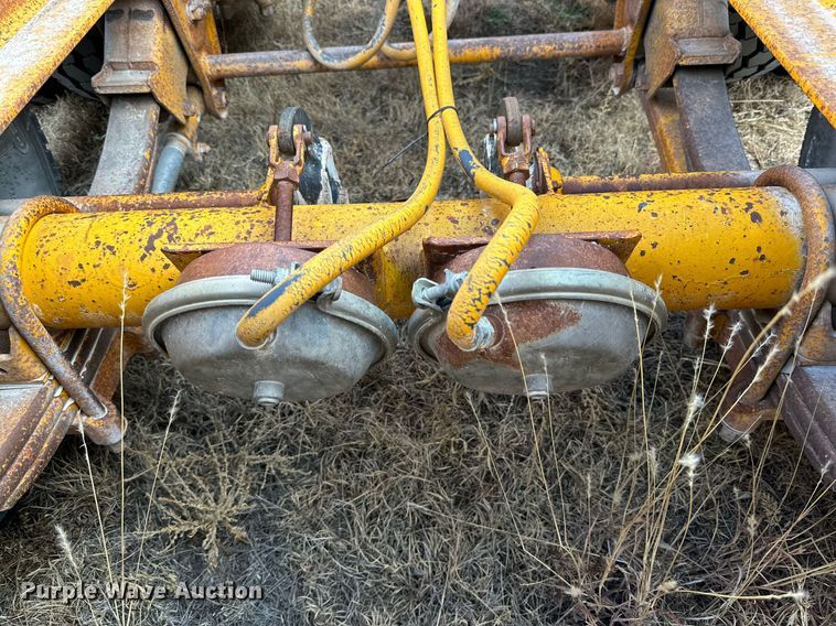 image for item IB9290 1985 Belshe  equipment trailer