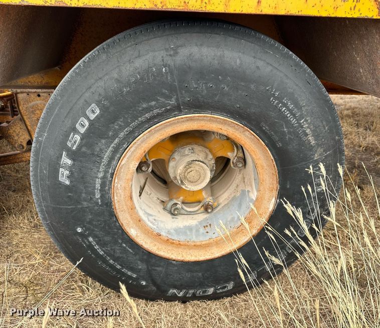 image for item IB9290 1985 Belshe  equipment trailer