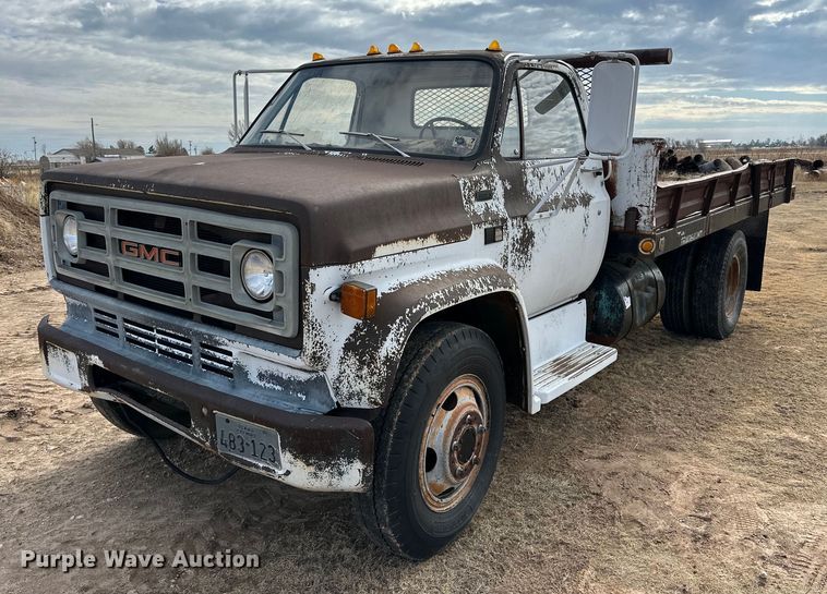 image for item IB9291 1986 GMC C6000  dump flatbed truck